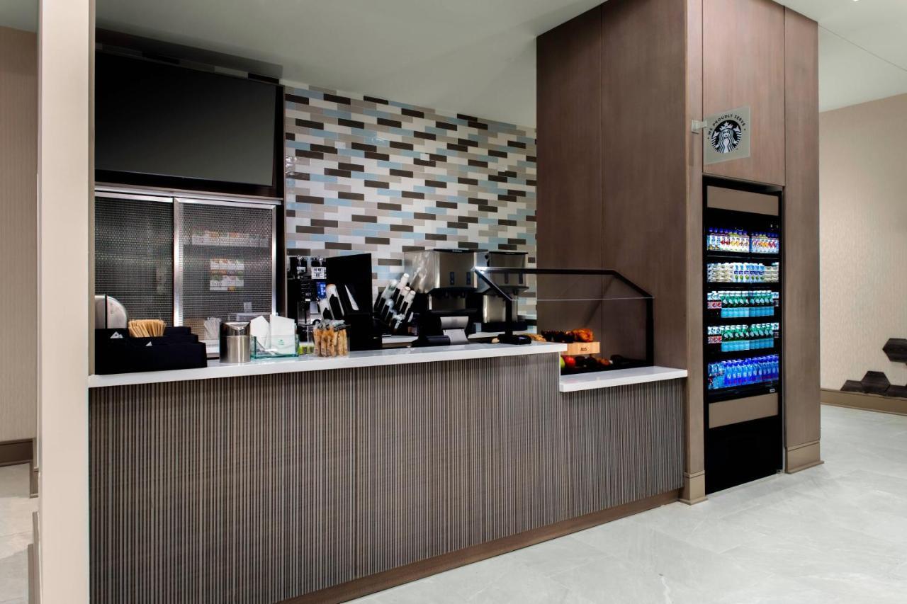 מלון Courtyard By Marriott ג'קיל איילנד מראה חיצוני תמונה