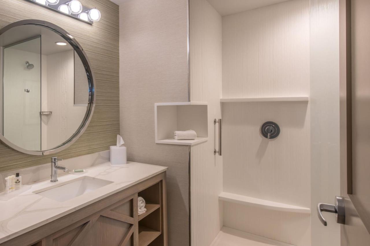 מלון Courtyard By Marriott ג'קיל איילנד מראה חיצוני תמונה