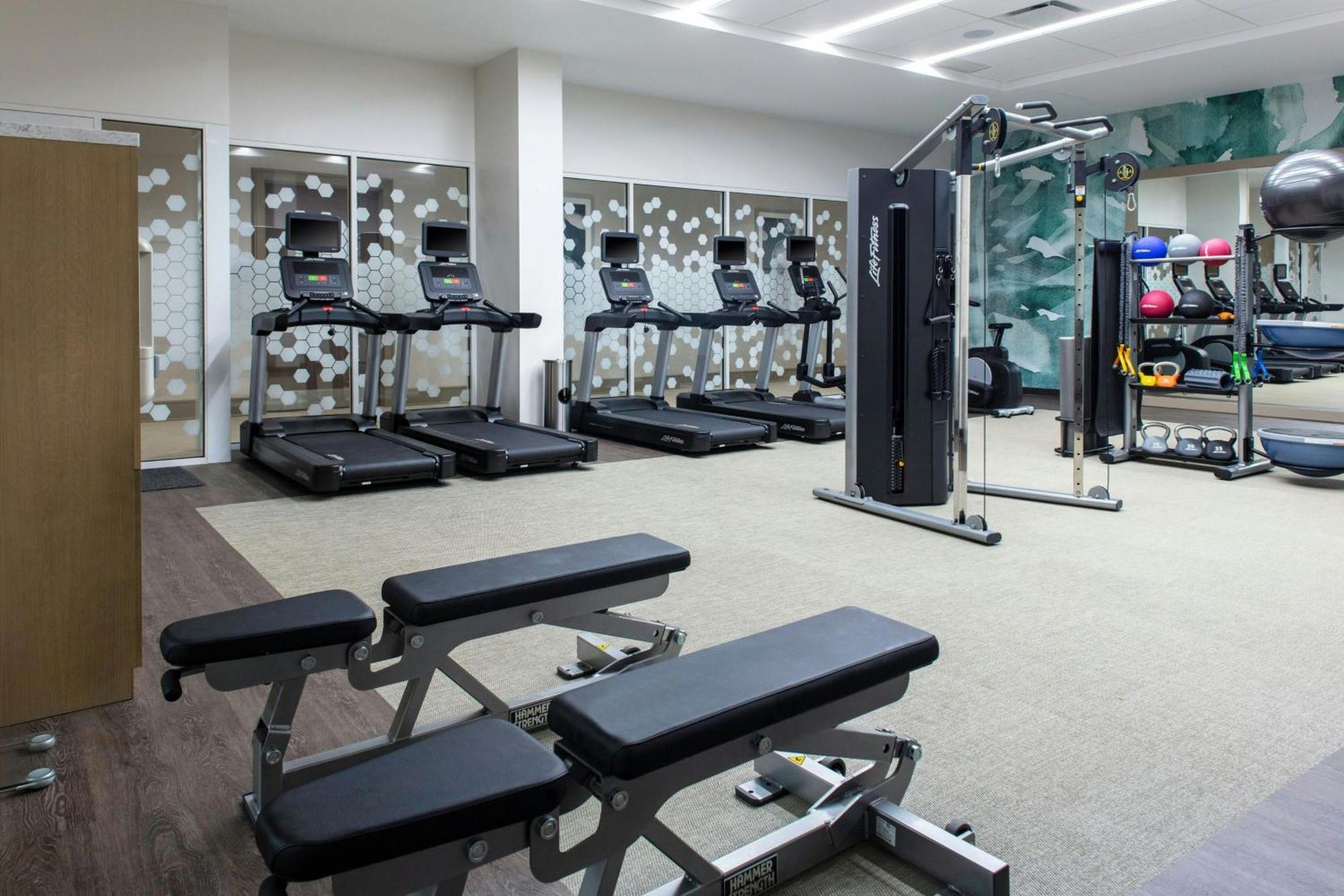 מלון Courtyard By Marriott ג'קיל איילנד מראה חיצוני תמונה